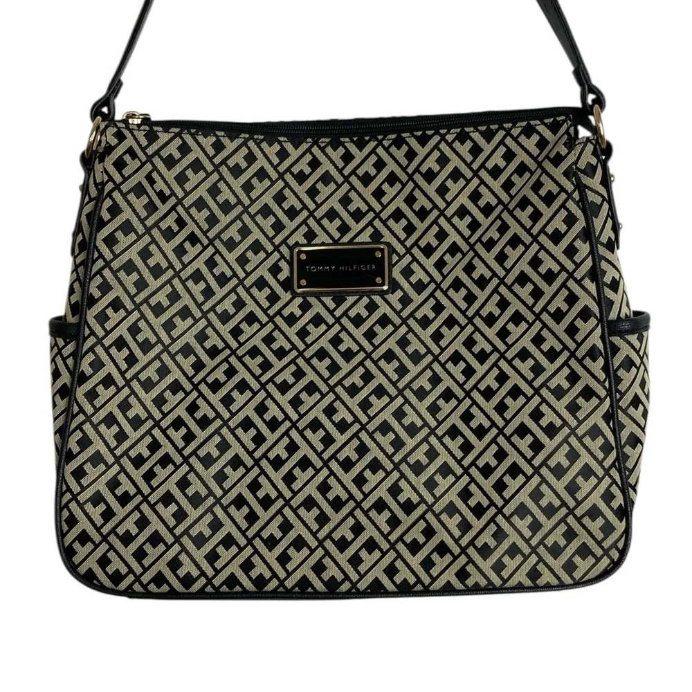 NEW Tommy Hilfiger Dark Brown Signature Print Hobo Bag